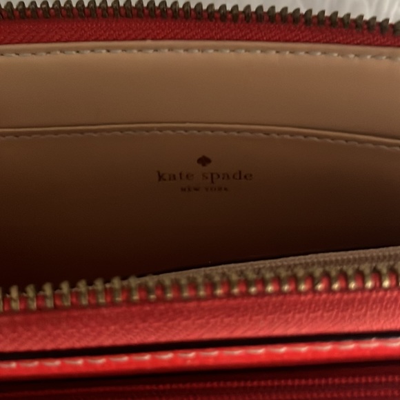 Kate Spade wristlet wallet. - Picture 2 of 2